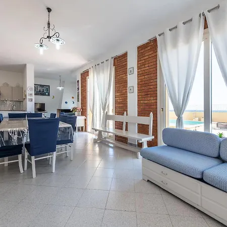 Minorca كوارتو سانتيلينا